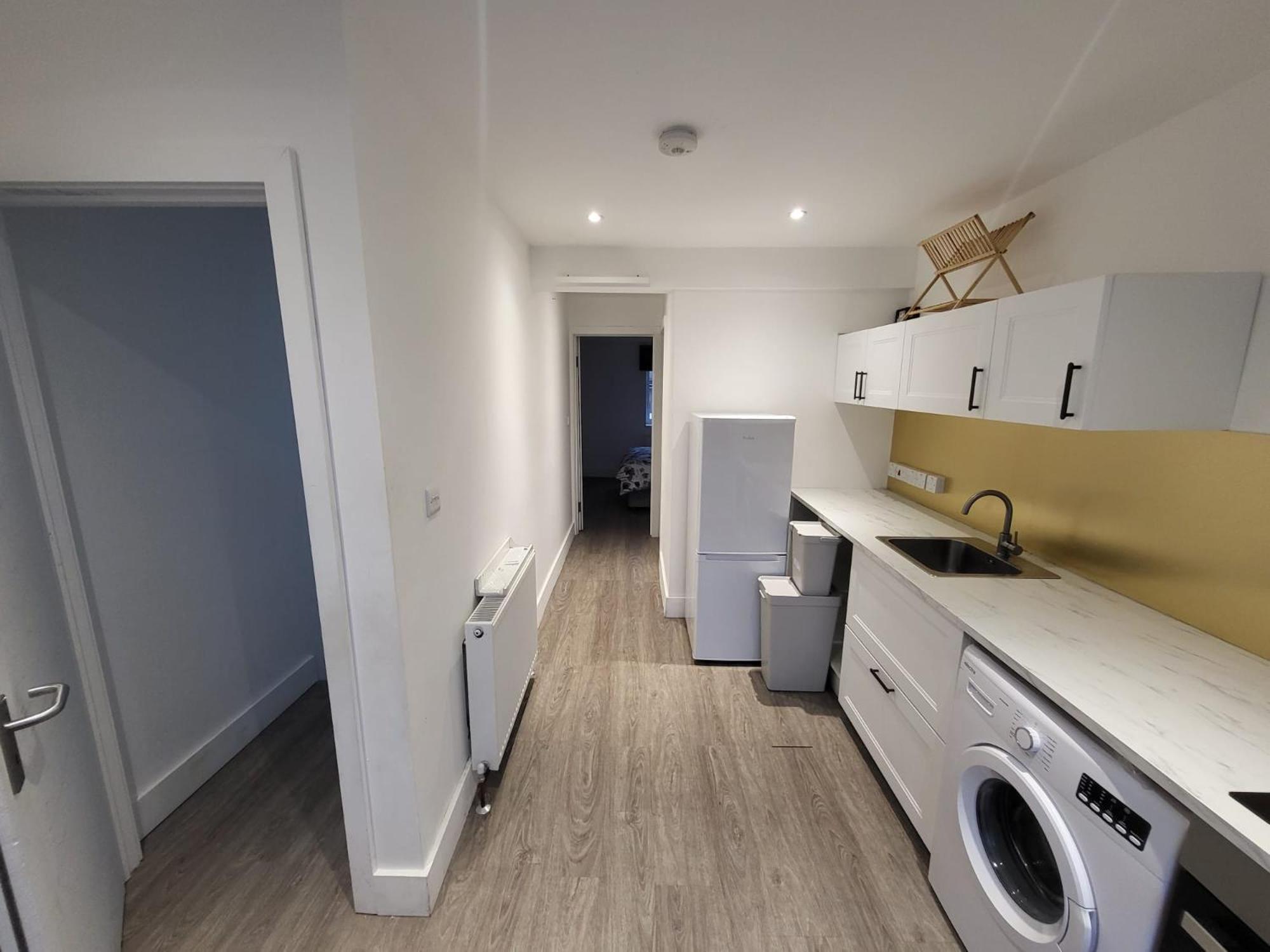 Impeccable 1-bed In Apartment *